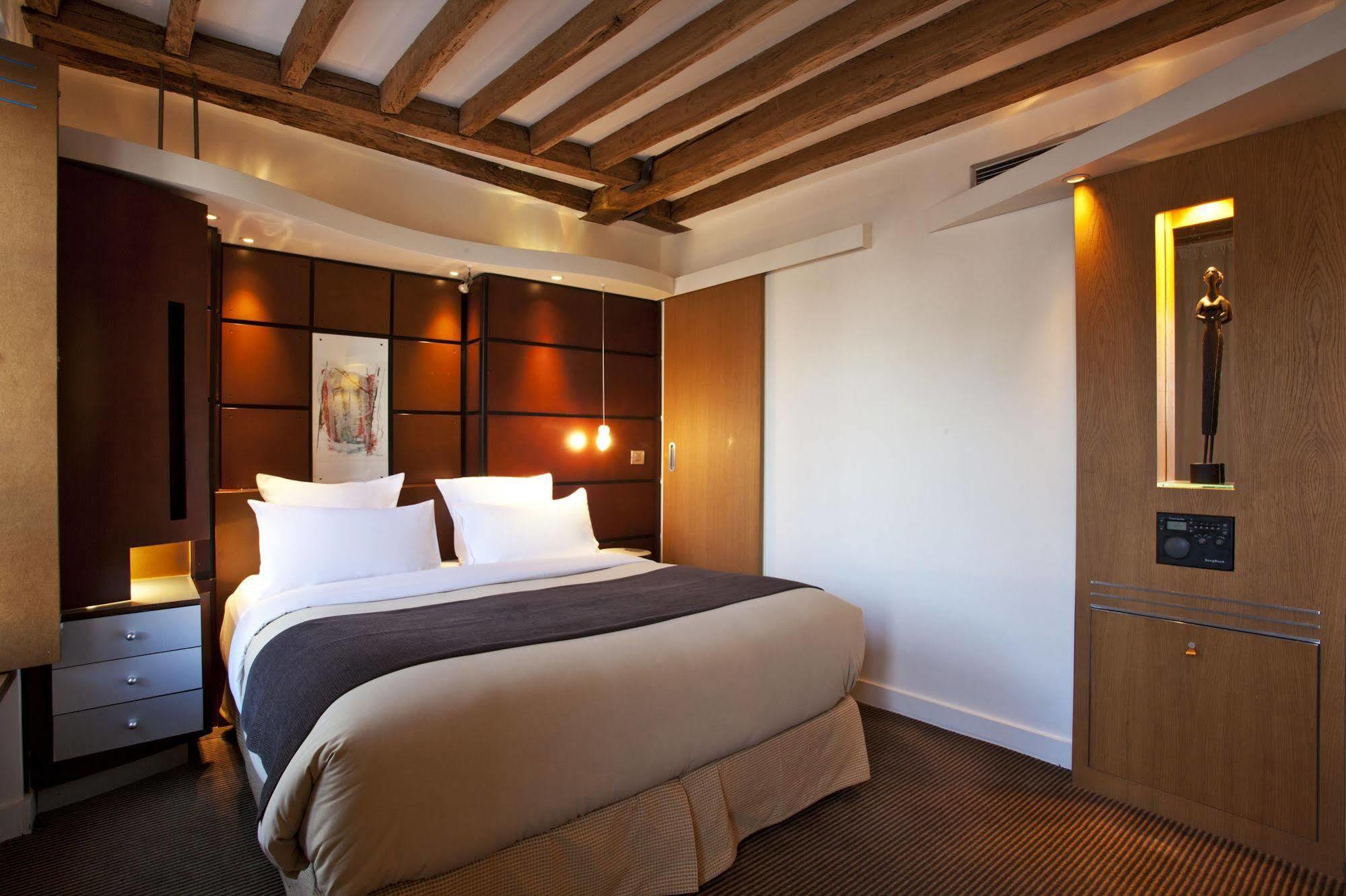 Select Hotel Paris Exterior photo
